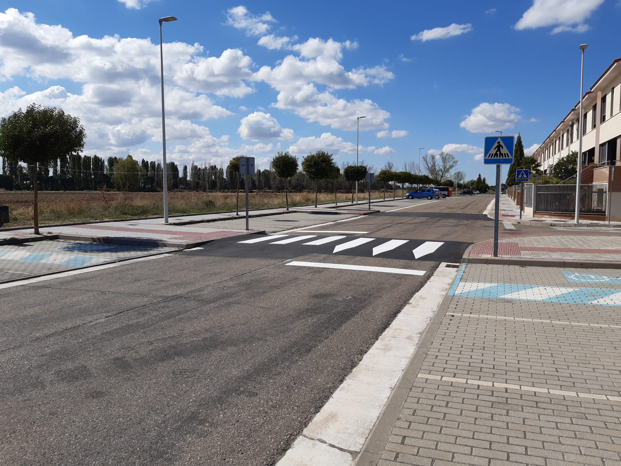 Finalizan las obras de los resaltes de la Avenida Rafael Alberti