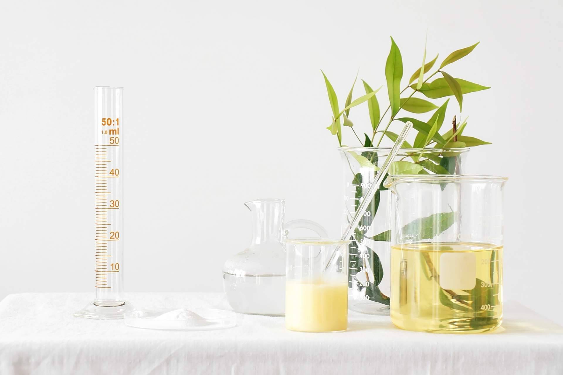 Cosmética natural para toda la familia, con el taller online de Sara Sierra