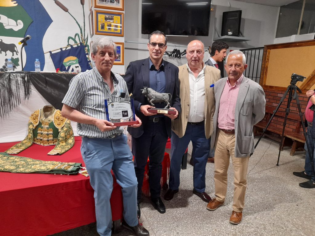 Entrega del XXII Trofeo Taurino y XVII Junco de Oro en Laguna de Duero 2021