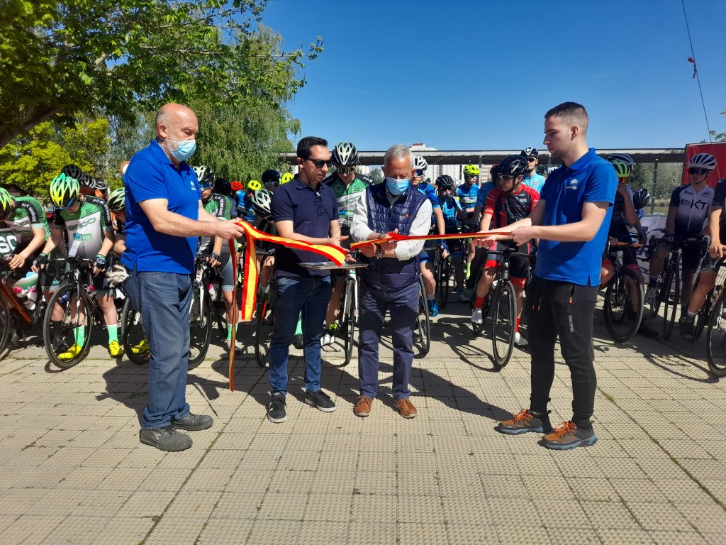 Pablo Leno vencedor del II Premio Cadete Ciclista de Laguna de Duero