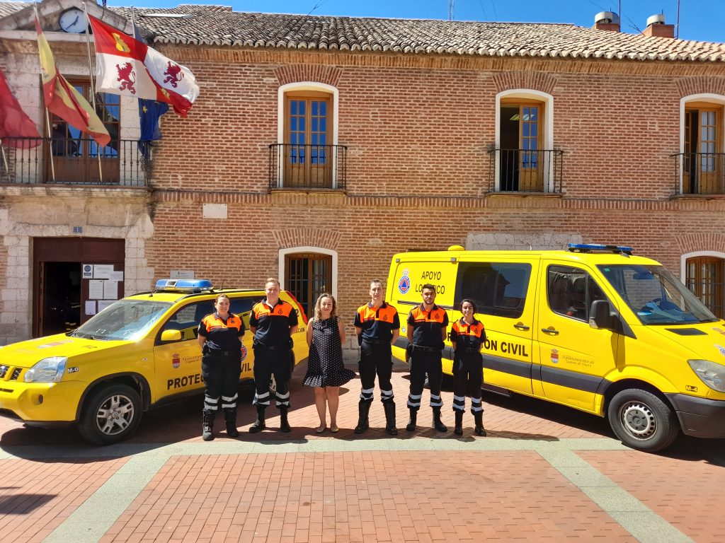 La Agrupación de Voluntarios de Protección Civil pregoneros de las Fiestas de Laguna de Duero