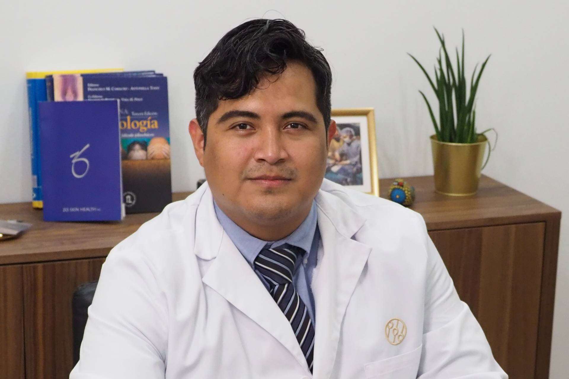 La asistencia y ponencias del Dr. Espinosa Custodio en los diferentes congresos sobre la lucha contra la calvicie