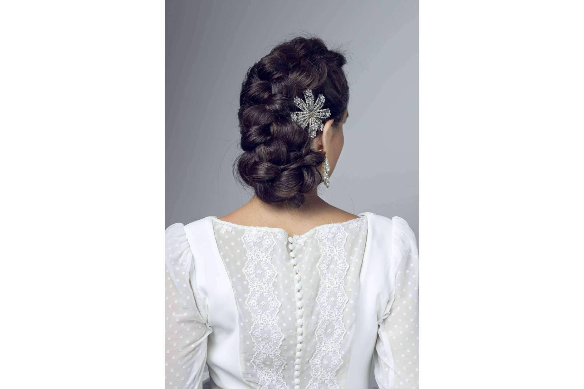 ¿Dónde encontrar servicios de maquillaje y peluquería para novias? PELUQUERÍA SABAI