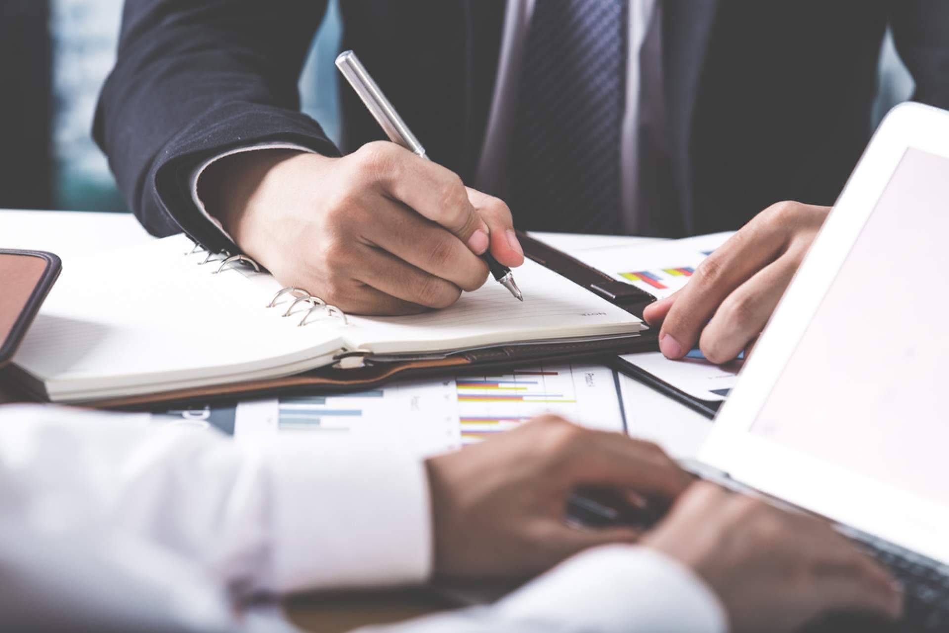 Empezar de cero y evitar la quiebra de pymes y autónomos, con AyF Asesores