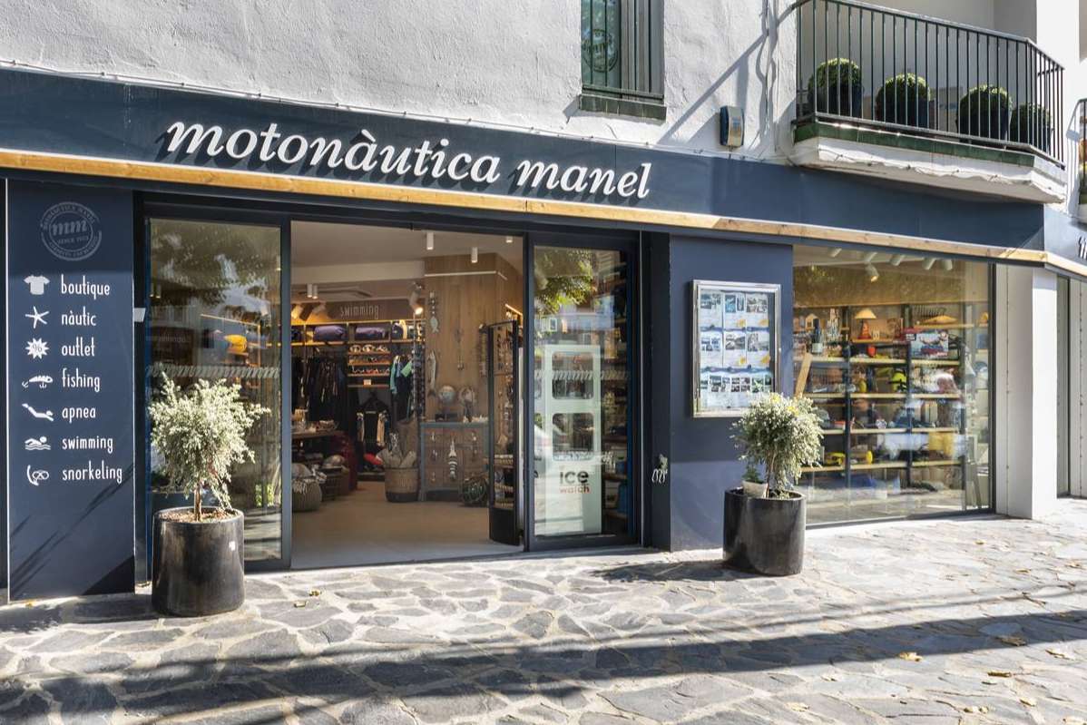 Productos y recambios originales para la reparación y el mantenimiento de embarcaciones y sus motores, por Motonàutica Manel