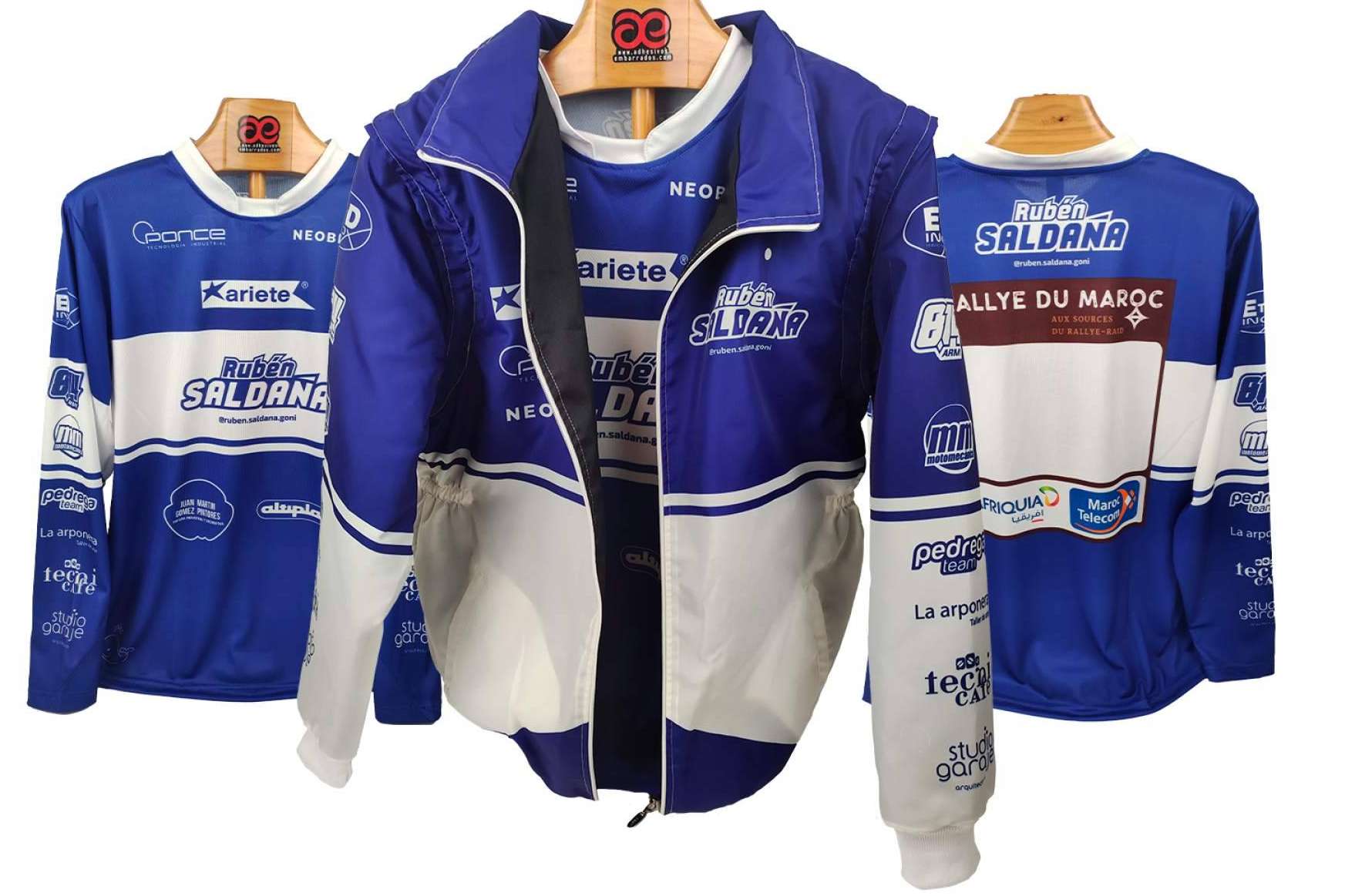 Adquirir una camiseta personalizada de Yamaha de la mano de ADHESIVOSEMBARRADOS
