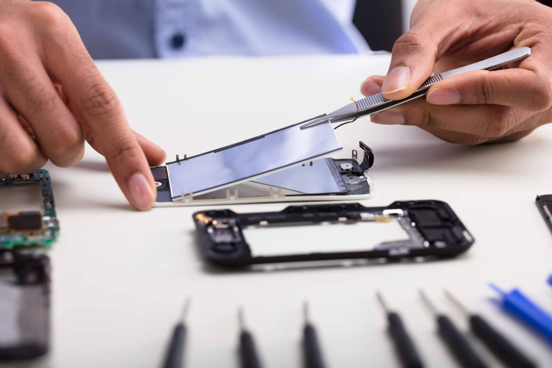Reparación de móviles en Ventas, Madrid, con los especialistas de EMmóvil