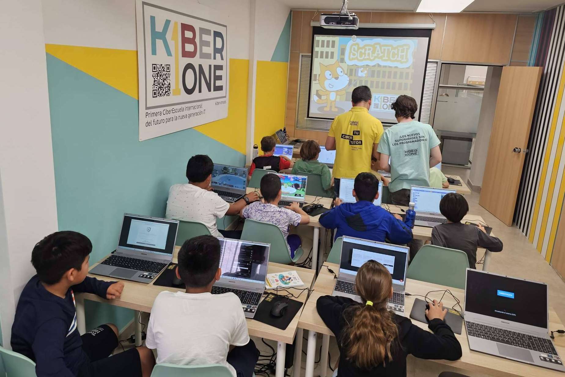 La formación en capacidades de IT es una aportación al futuro, por KIBERone
