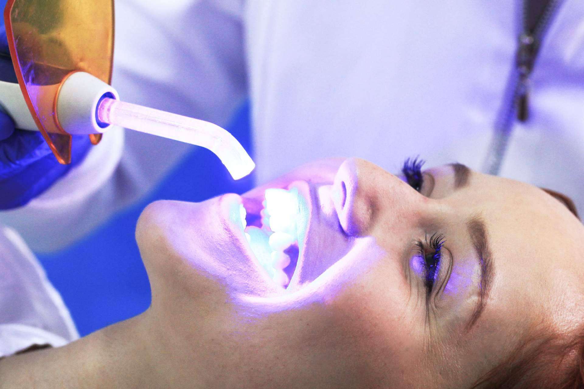 Una sonrisa saludable y radiante es posible con el servicio especializado en Ortodoncia de Odontología de Marlon Becerra