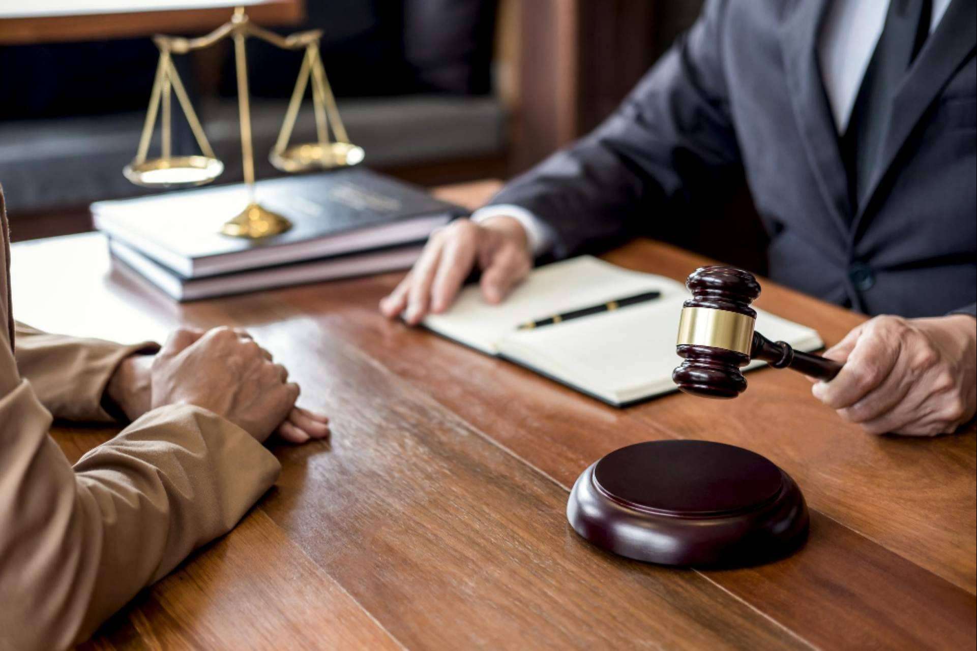 La situación de los interinos tras las sentencias del Tribunal Supremo y del TSJ de Galicia