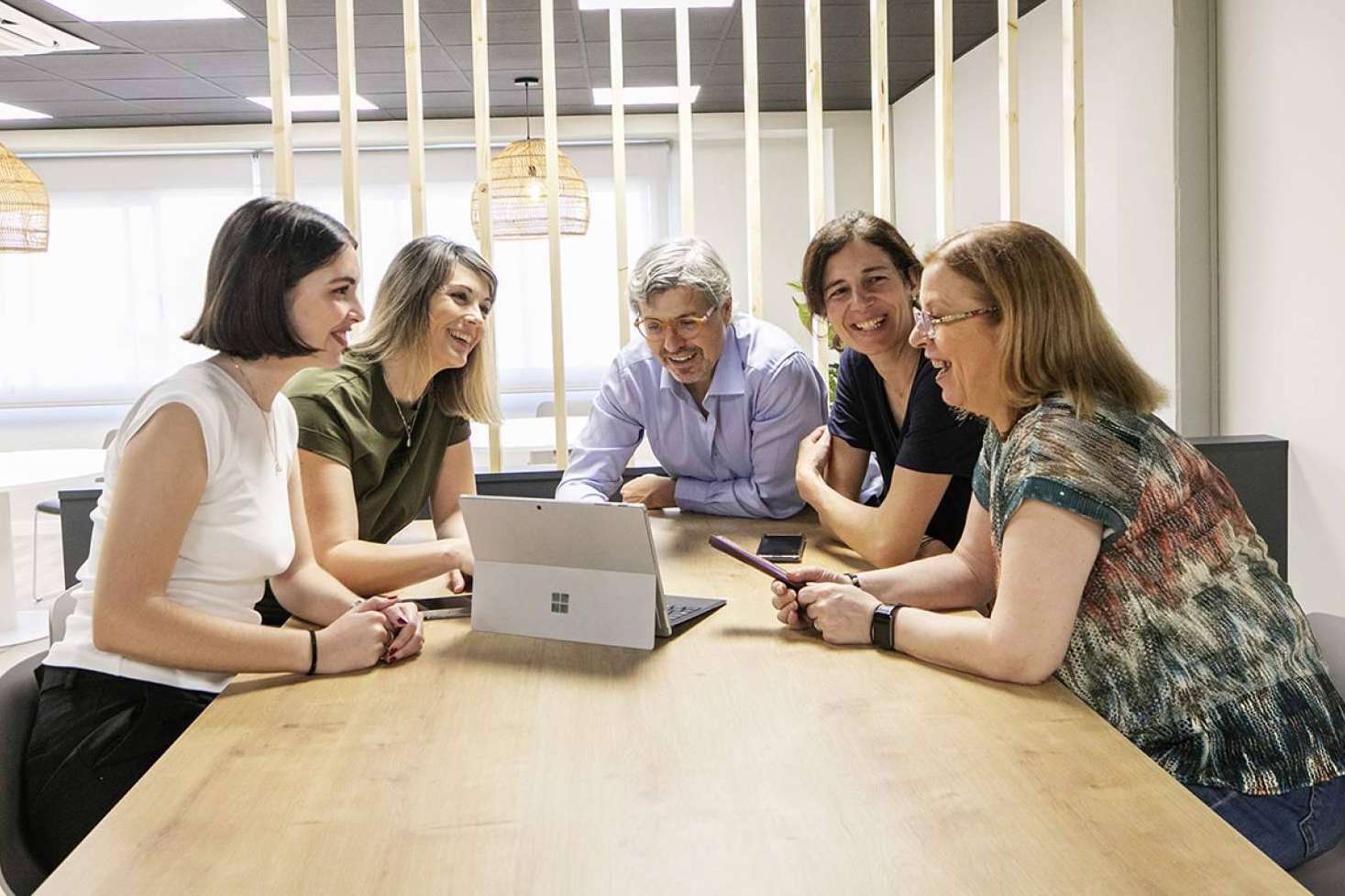 Tendencias para el trabajo en 2025; flexibilidad, tecnología y teletrabajo