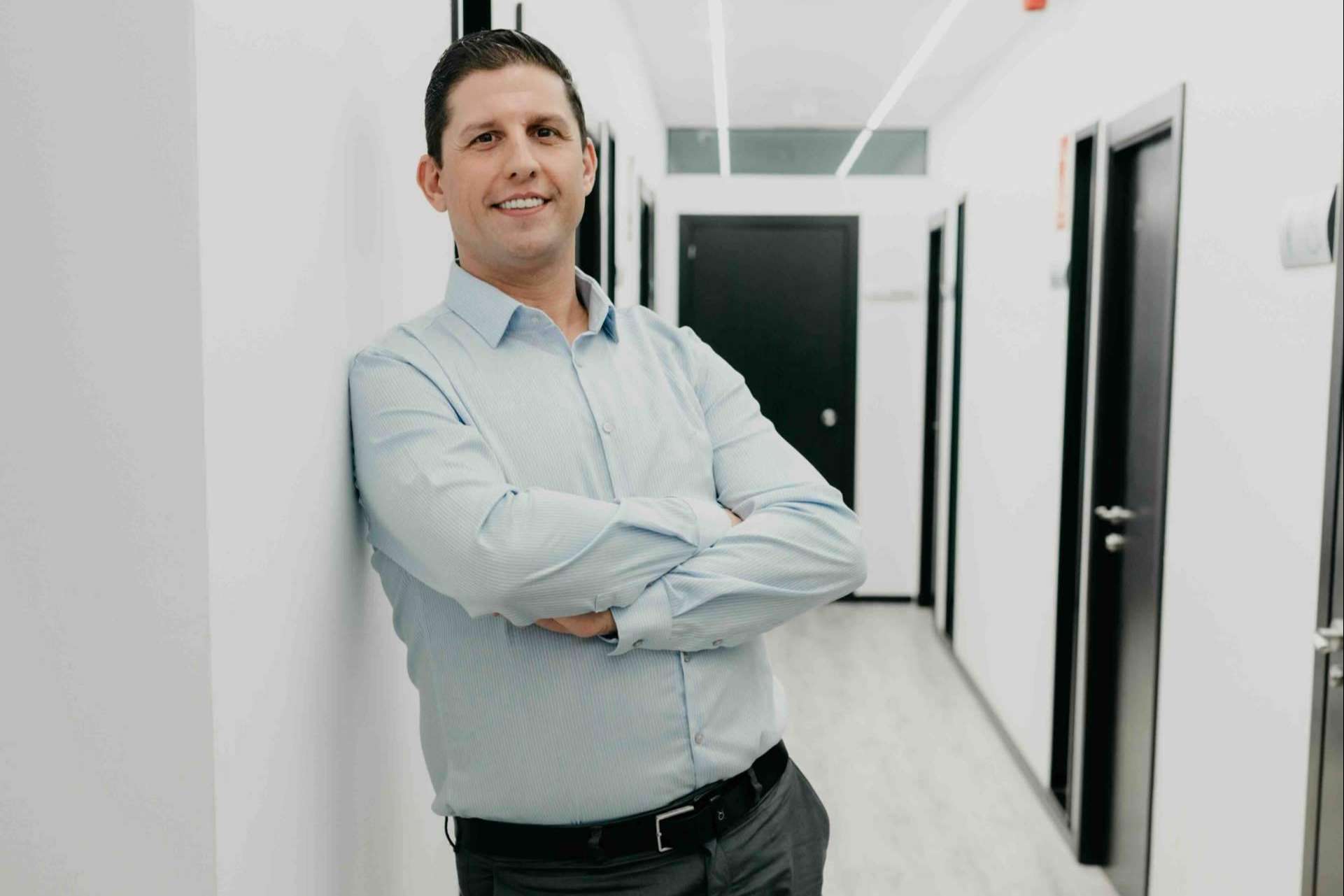 Rubén Ustárroz lanza una mentoría estratégica para impulsar a nuevos asesores inmobiliarios