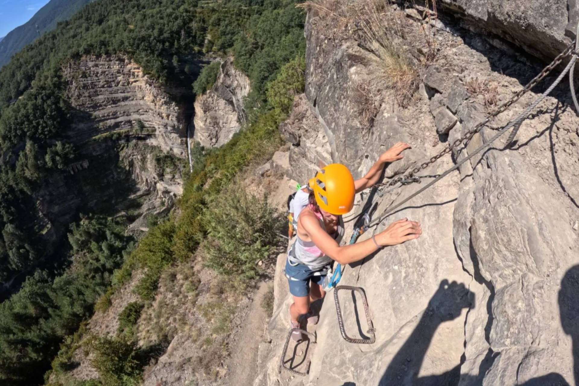 Turismo activo en Pirineos; Vía Ferrata Sorrosal, Gorgol y barranquismo en Ordesa