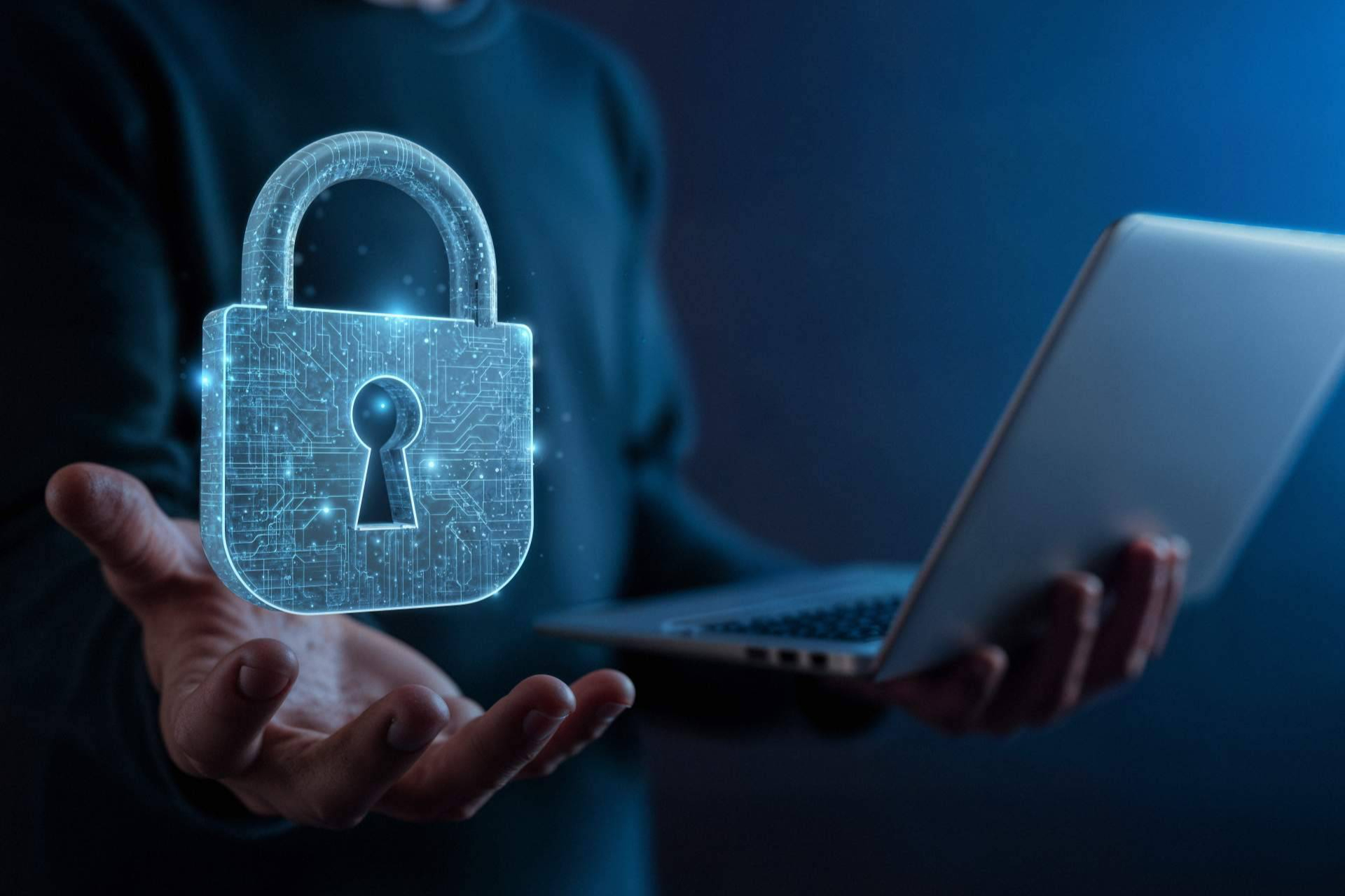 Trabajo garantizado en ciberseguridad; EIP impulsa un máster profesional con garantía de empleo