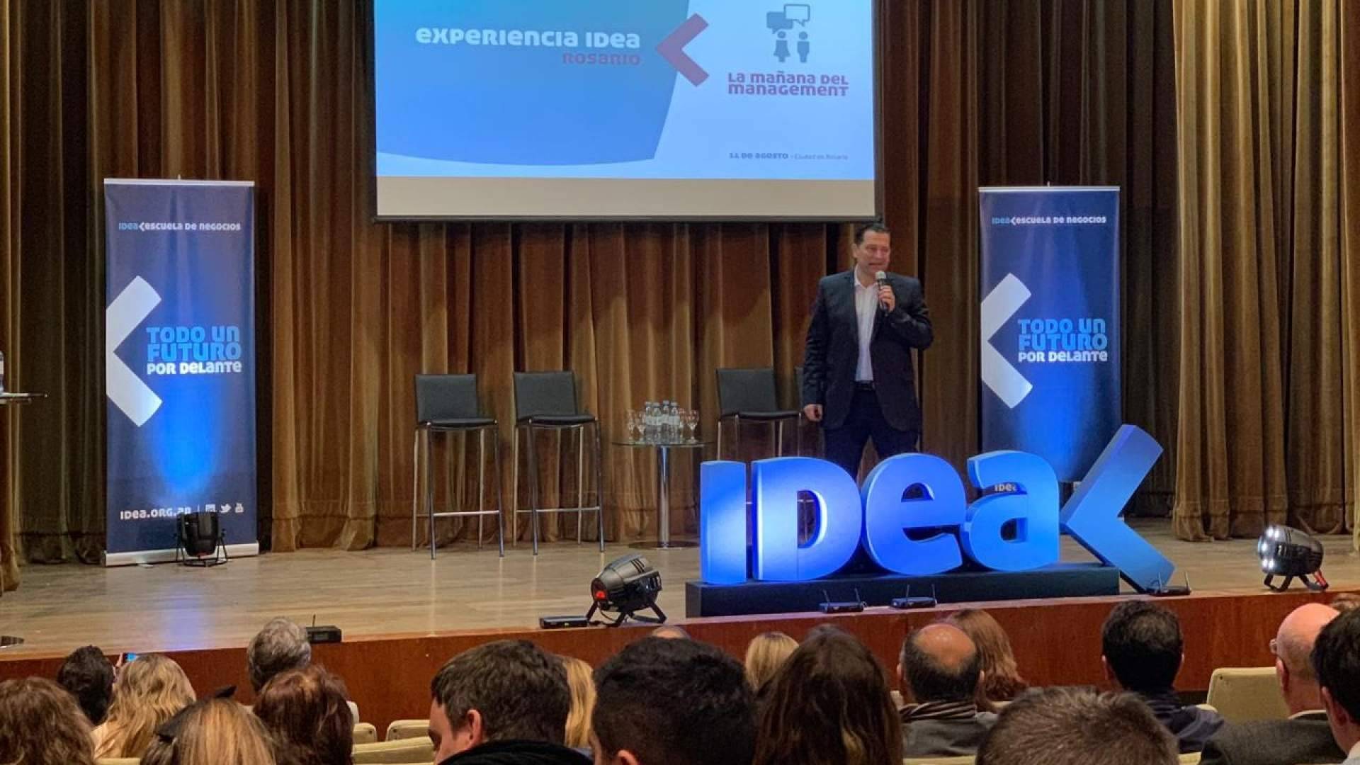 Juan Sosa Fernández enseña a más de 1.000 pymes y autónomos cómo vender más de forma rentable y escalable