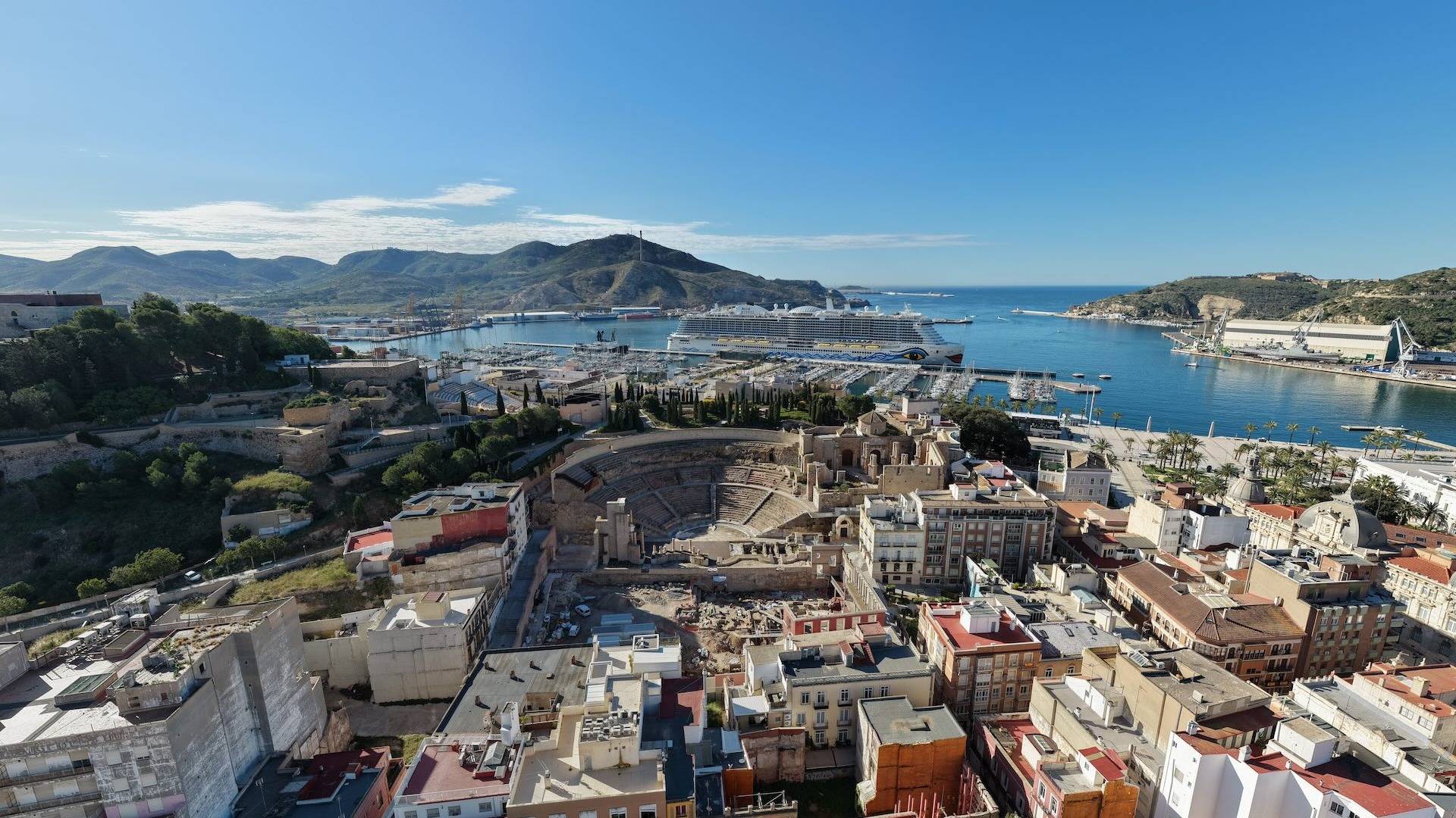 Cómo recorrer 3.000 años de historia en un fin de semana con la guía de Turismo de Cartagena