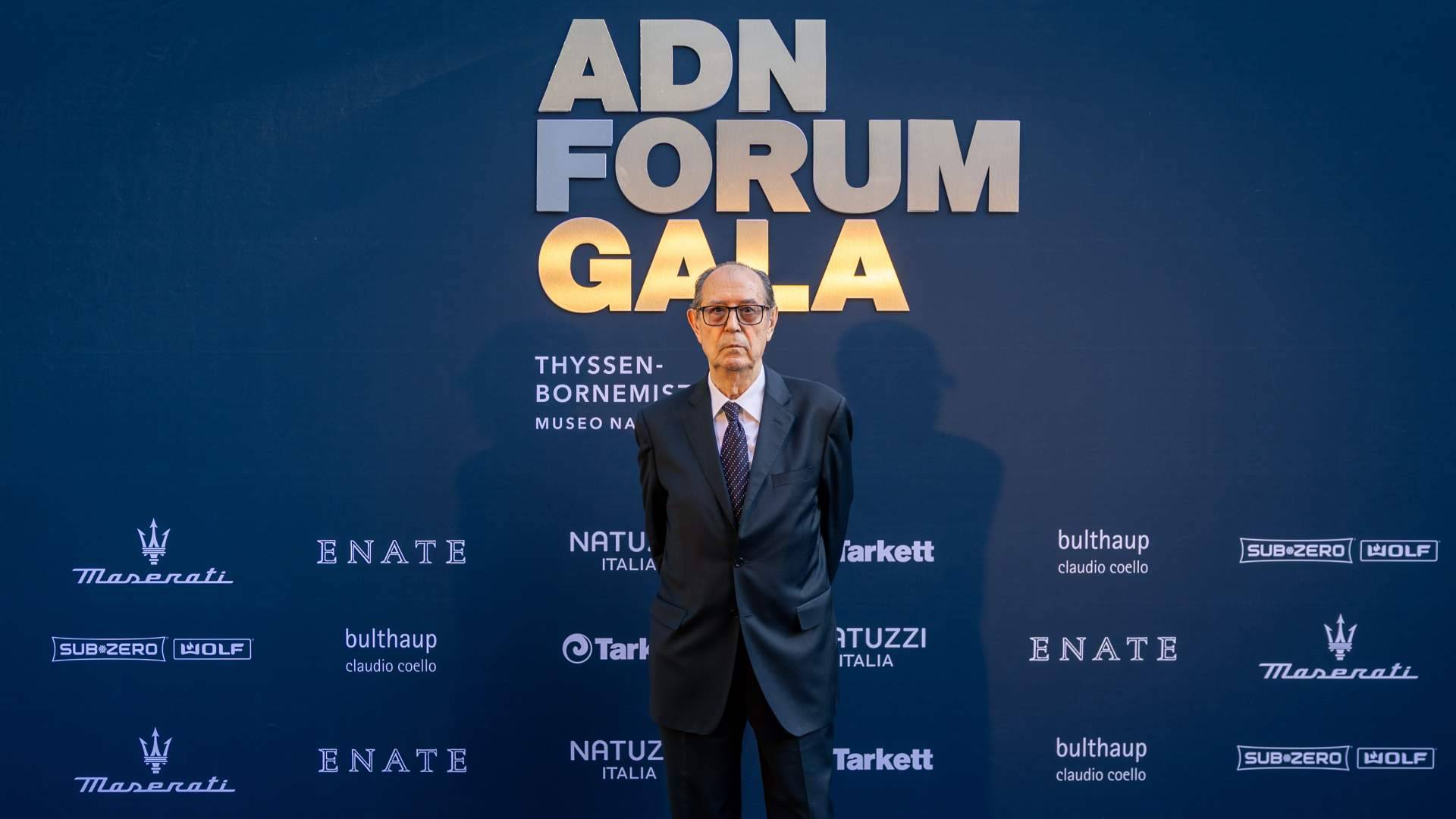 ADN Forum y el Museo Nacional Thyssen-Bornemisza distinguen a Rafael Canogar